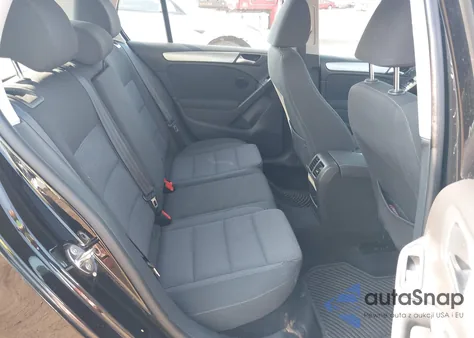 2014 Volkswagen Golf 2.5L z USA, uszkodzony, nr VIN WVWDB7AJ1EW000699